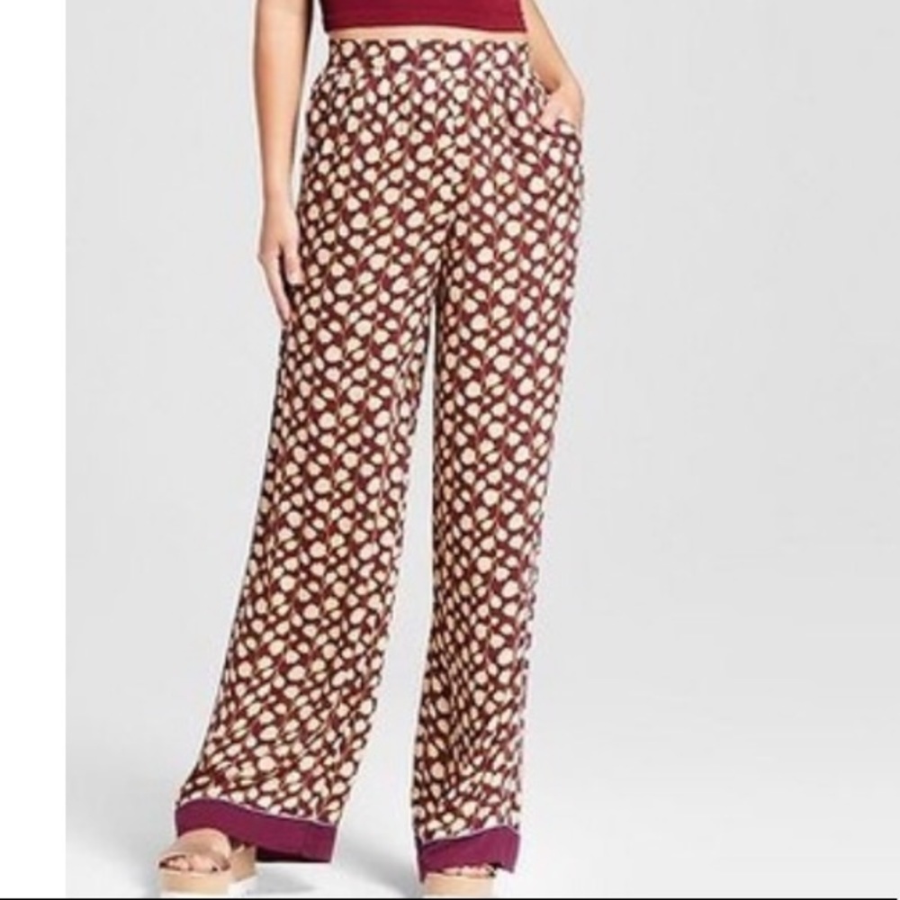 Beautiful wide leg high waist pants